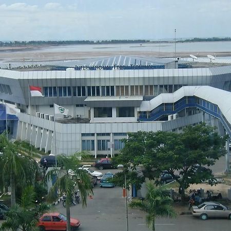 Kaliban Hotel Batam Екстериор снимка