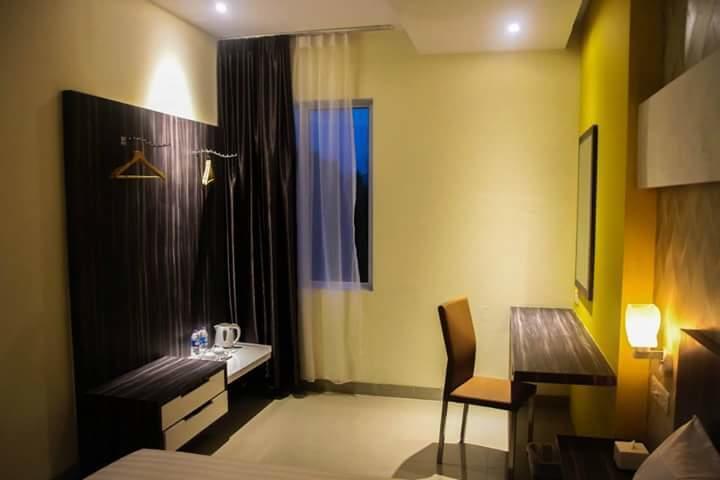 Kaliban Hotel Batam Екстериор снимка