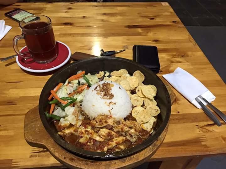 Kaliban Hotel Batam Екстериор снимка
